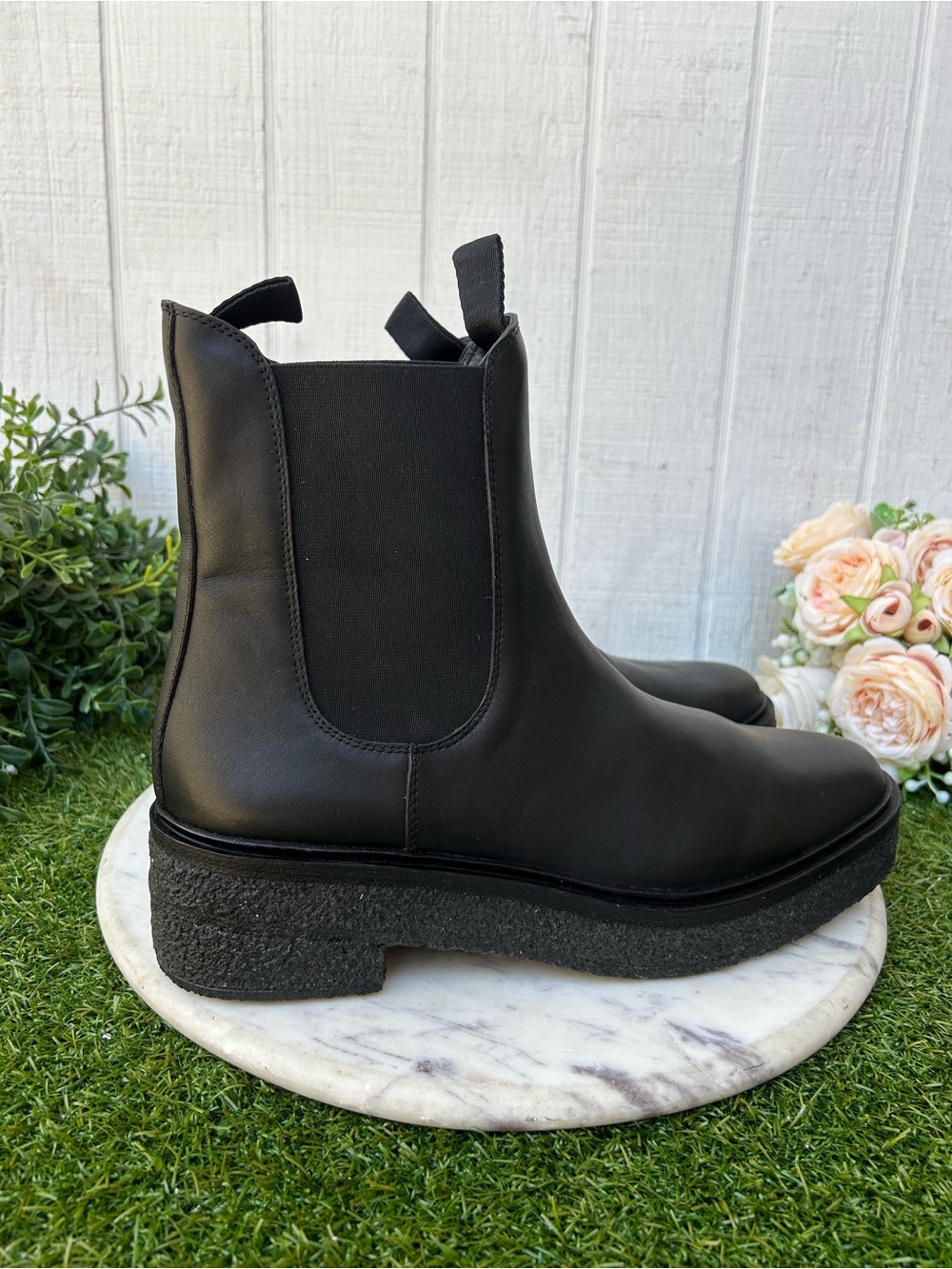 Loeffler Randall
Reggie Rubber Sole Chelsea Boots black 
$450 Sz  11.5 US 11 new - Picture 11 of 16